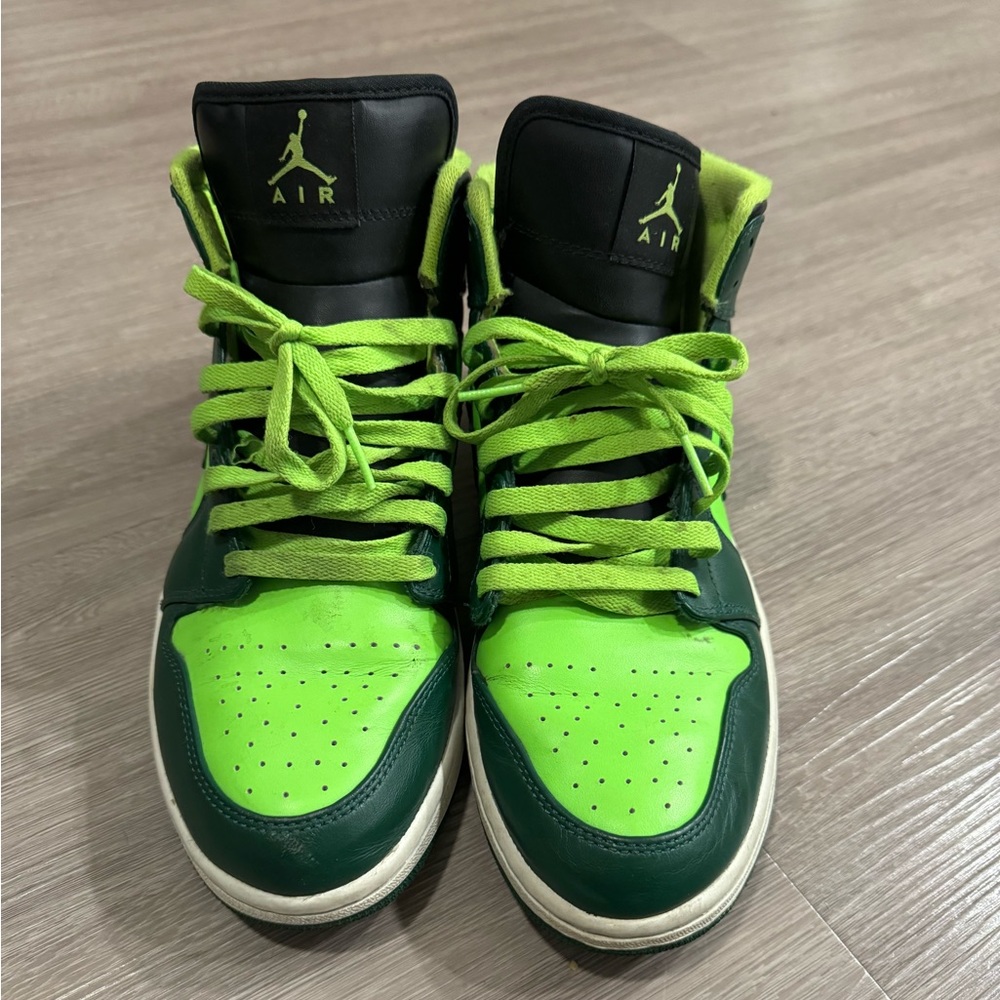 Air Jordan Retro 1